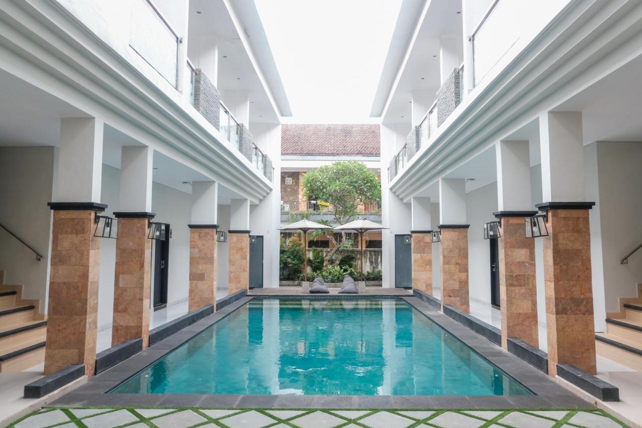 Guyana Hotel Kuta Lombok Exteriör bild